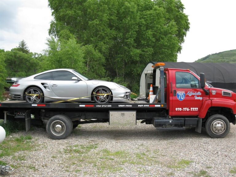 Affordable Towing tow truck job in Eagle County, Colorado, photo taken June 2009